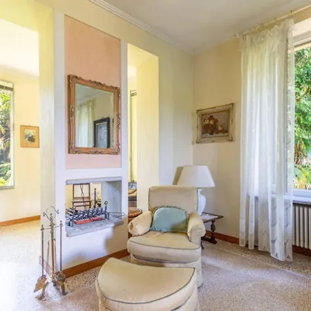 Сasa de vacaciones Al Piano On Maggiore Castelveccana