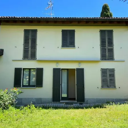 Сasa de vacaciones Al Piano On Maggiore *